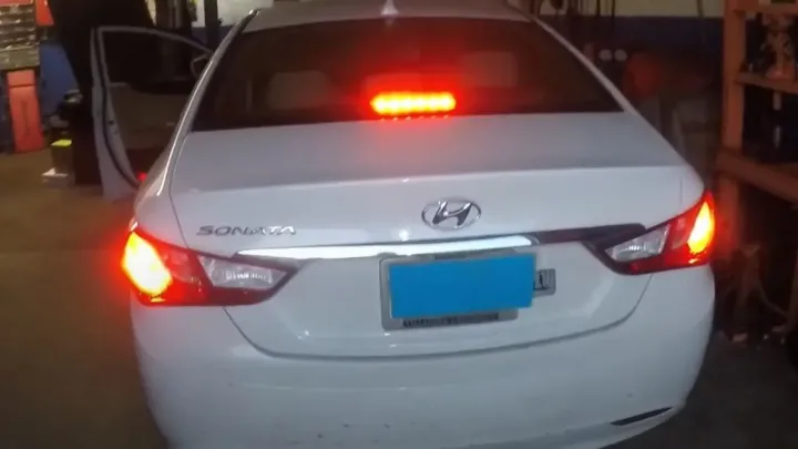 5 Quick Fixes for Stuck Brake Lights