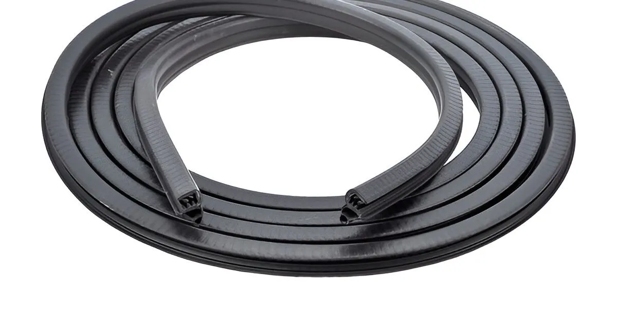 Natural Remedies For Removing Green Algae on car window seals