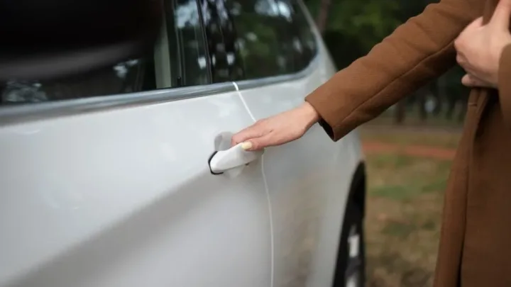 How Much to Replace a Car Door Sensor: Price Guide