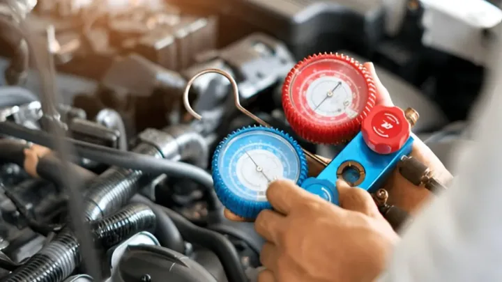 How to Use a Digital Car Manometer: Expert Tips